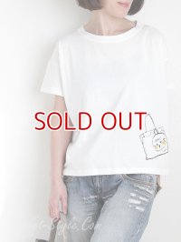 【訳アリ】■YOSHI KONDO  タプレ限定　ピース部長とターンロックBAGのTシャツ　オフ白　Mサイズ