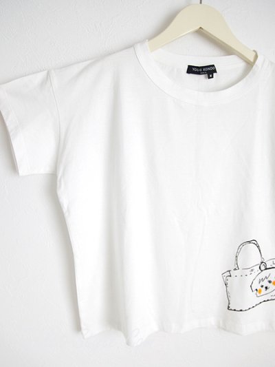 画像1: ■YOSHI KONDO  タプレ限定　ピース部長とターンロックBAGのTシャツ　オフ白（サイズ展開あり）