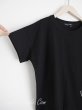 画像11: ■YOSHI KONDO  タプレ限定　ピース部長とターンロックBAGのTシャツ　黒（サイズ展開） (11)